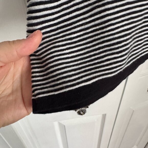 LOFT short ruffle sleeve sweater - Picture 3 of 4